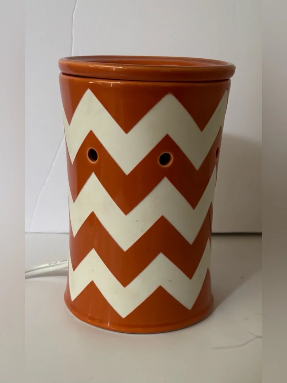 Scentsy Chevron orange white Chevron wax warmer-retired